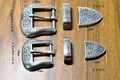 Gürtelschnalle Metall Schnitzmuster Antik Silber 3 Stück – 2