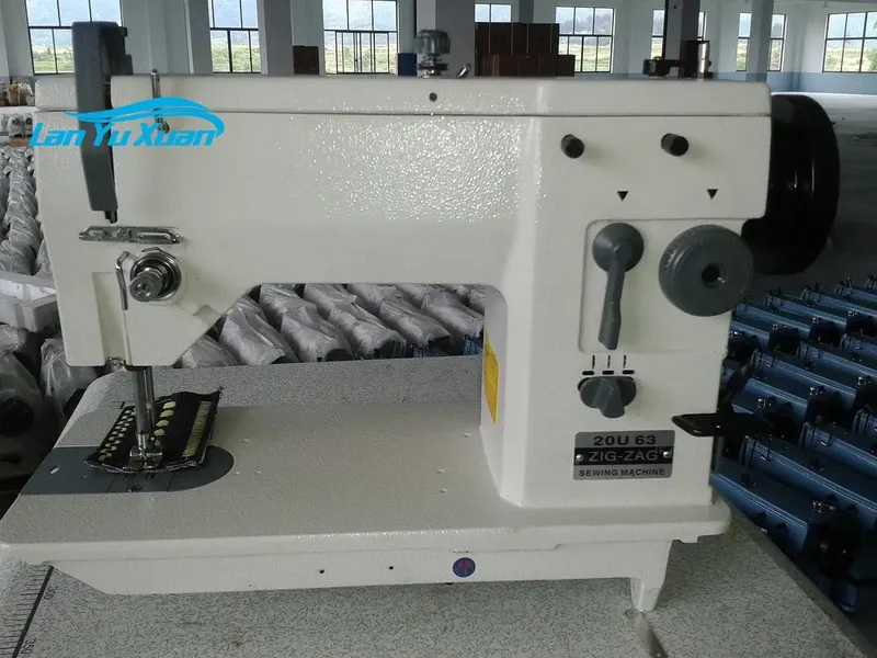 Industrie Nähmaschine Zickzack mit Lauffuß für Leder