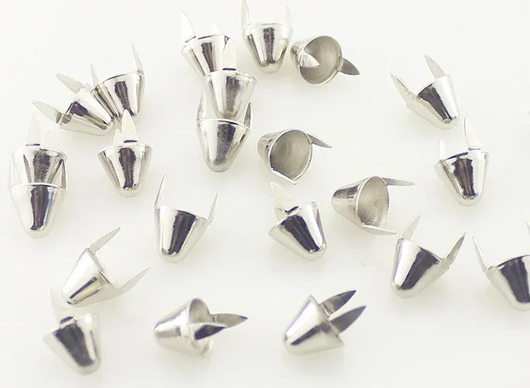 Kegel Nieten Rund 30 Stück für Punk Spikes Lederhandwerk Kleidung Taschen