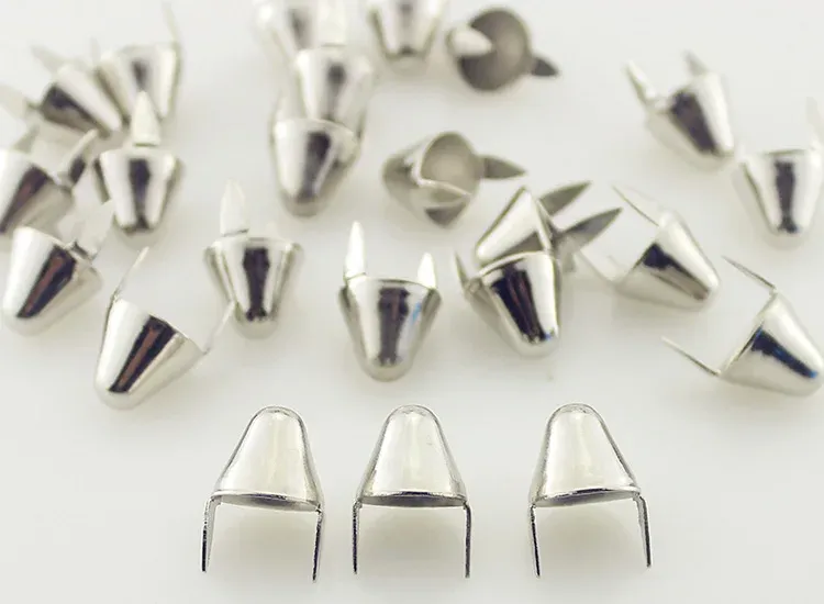 Kegel Nieten Rund 30 Stück für Punk Spikes Lederhandwerk Kleidung Taschen