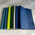 Leder Rindsleder pflanzlich gegerbt 5 bis 10 Stück für DIY Handwerk – Farbe Blue series random