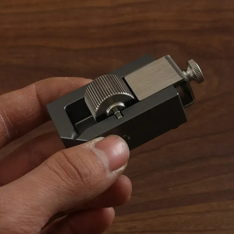 Lederkanten Ölfarbstift Applikator mit 10 ml Reservoir