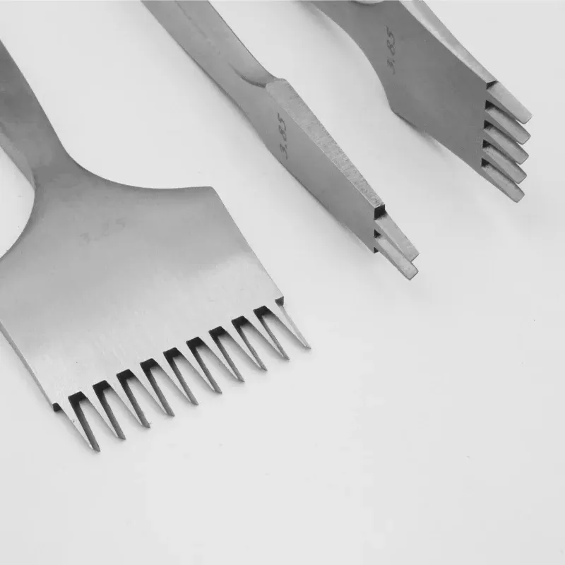 Locher Eckmeißel 2,7 bis 3,85 mm für Lederhandwerk