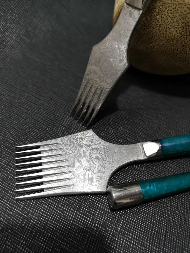 Locher Leder französischer Stil 2,7 bis 3 mm Damaststahl
