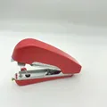 Mini Nähmaschine kabellos handgehalten für Kleidung Stoff – Color Rot