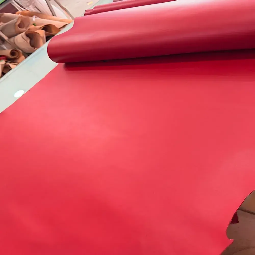 Rindsleder rot 1,0 bis 2,0 mm Dicke 22 x 32 cm für Taschen